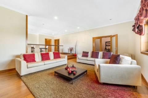 Moradia T3 para venda