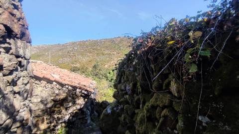 Moradia T2 para venda