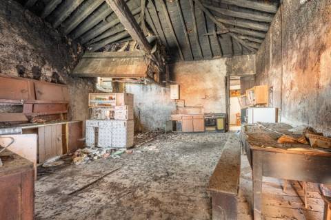 Moradia T4 para venda