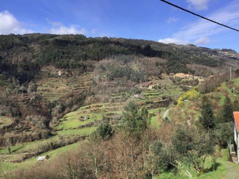 Moradia T0 para venda