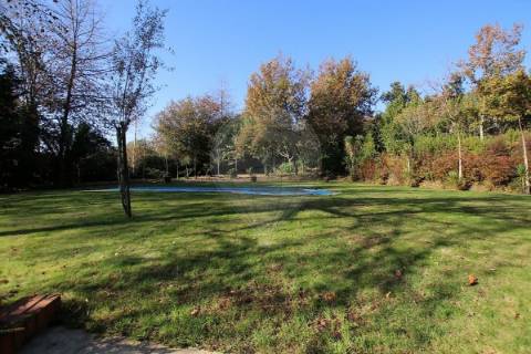 Moradia T4 para venda