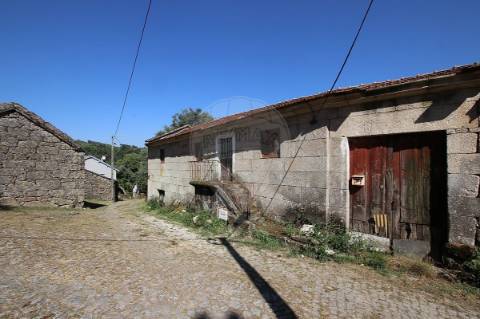 Moradia T2 para venda