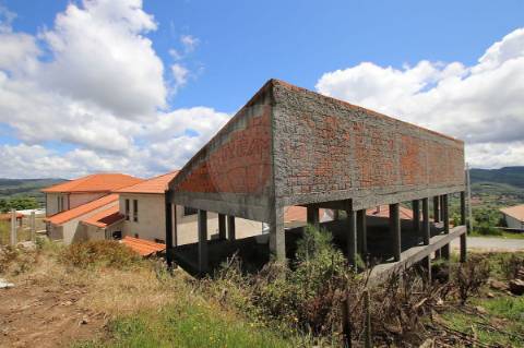 Moradia T2 para venda