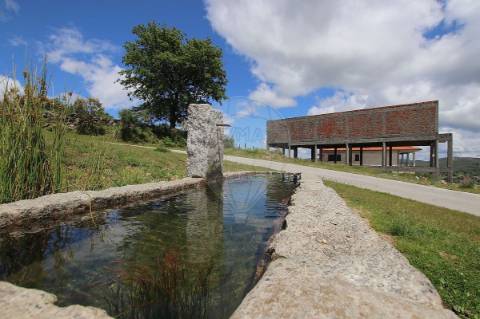 Moradia T2 para venda