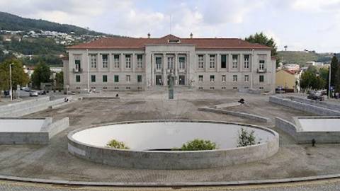 Trespasse  para venda