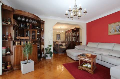 Moradia T3 para venda