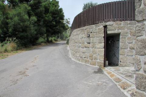 Moradia T4 para venda