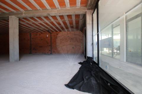 Loja  para arrendamento