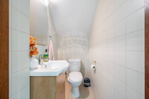 Moradia T4 para venda