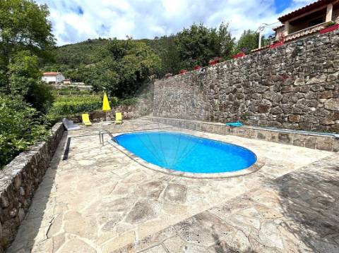 Moradia T2 para venda