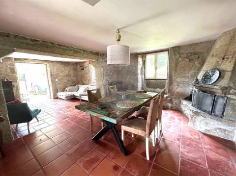 Moradia T2 para venda