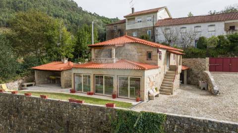 Moradia T2 para venda