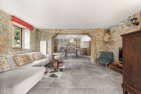 Moradia T2 para venda