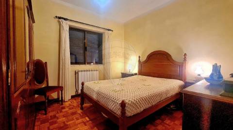 Moradia T6 para venda