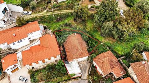 Moradia T2 para venda