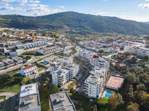 Moradia T5 para venda