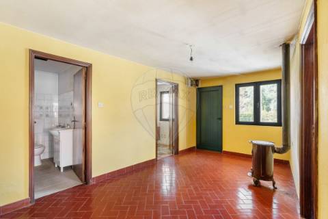 Moradia T5 para venda