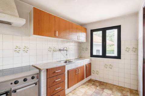 Moradia T5 para venda