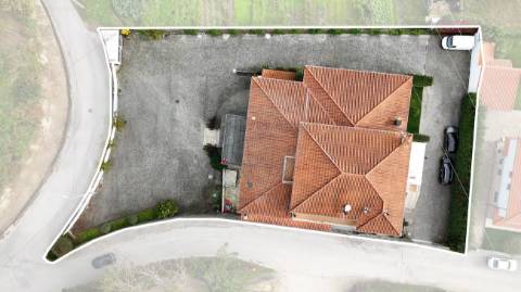 Moradia T5 para venda