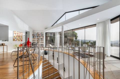 Moradia T7 para venda