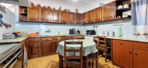 Moradia T7 para venda