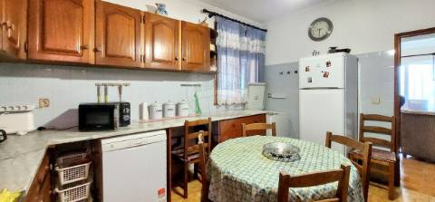 Moradia T7 para venda