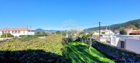 Moradia T7 para venda