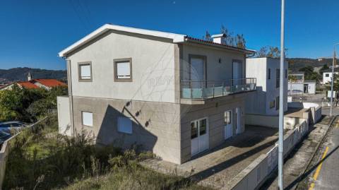 Moradia T3 para venda