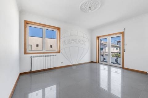 Moradia T3 para venda