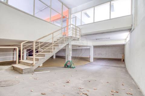 Armazém  para venda