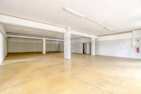 Armazém  para venda