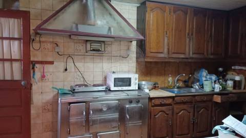 Moradia T4 para venda