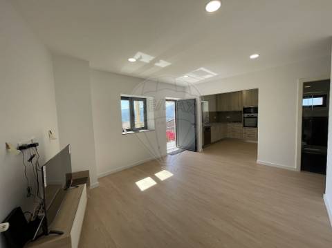 Moradia T3 para venda