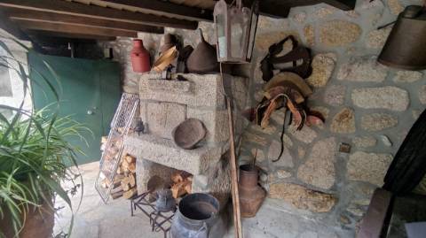 Moradia T4 para venda