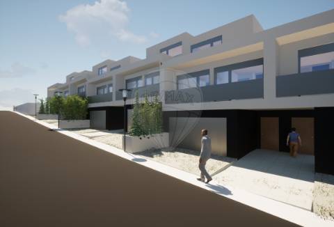 Moradia T4 para venda