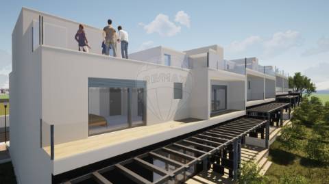 Moradia T4 para venda