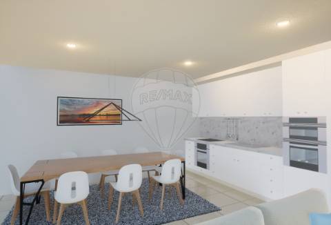 Moradia T4 para venda