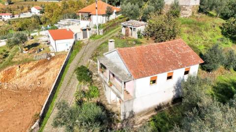 Moradia T2 para venda