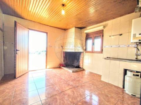 Moradia T2 para venda