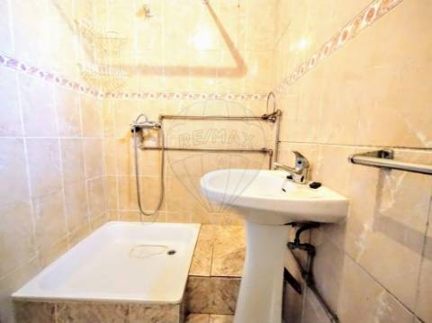 Moradia T2 para venda