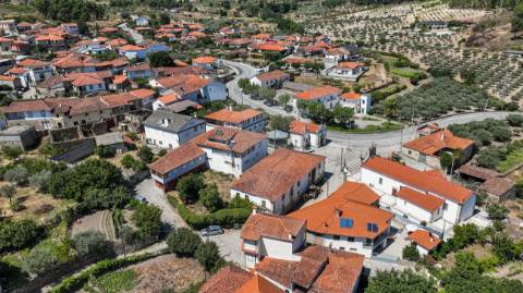 Moradia T6 para venda