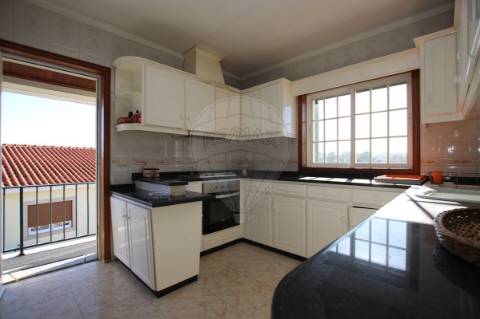 Moradia T3 para venda