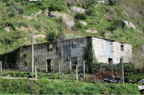 Moradia T0 para venda