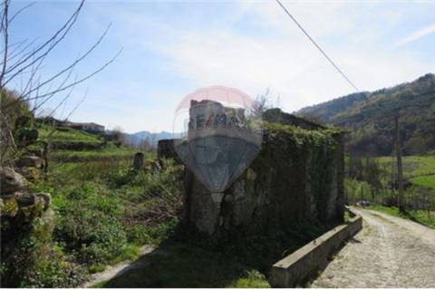 Moradia T0 para venda