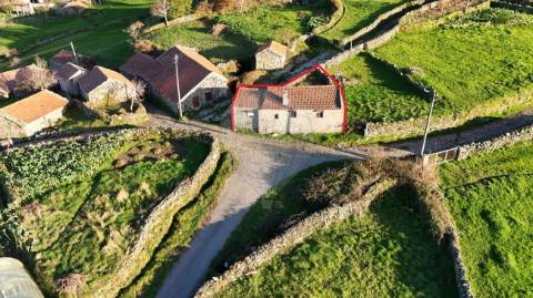 Moradia T2 para venda