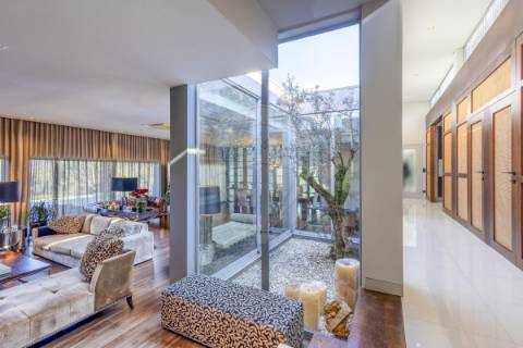 Moradia T4 para venda