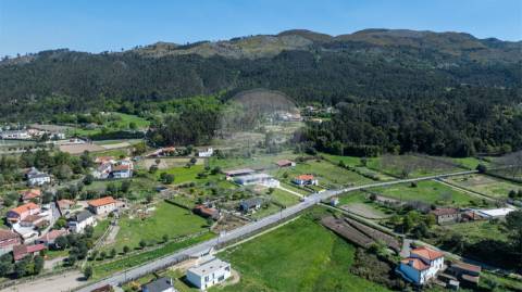 Moradia T5 para venda