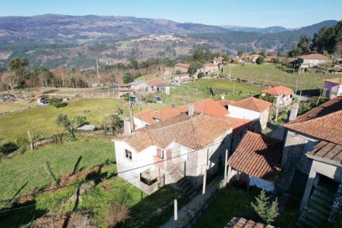 Moradia T2 para venda