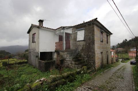 Moradia T2 para venda