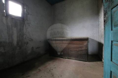 Moradia T2 para venda